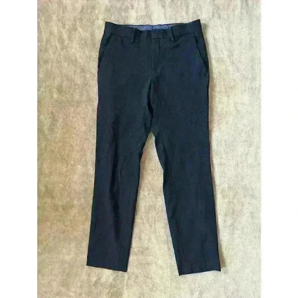 J.M. Haggar Men’s Premium Stretch Ultra Slim Fit Pants Size 29x30‎
